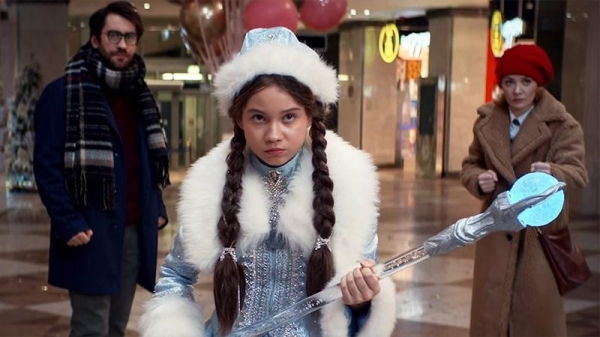 Видео дня. Снеговик спасает Новый год