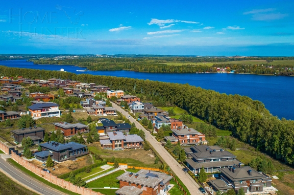 В Подмосковье некоммерческое Партнерство «Монаково-Клаб» оформило в собственность земли под дорогами в деревне.