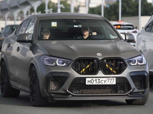 Сервис-Бар в тени: как Индира Сайпудинова обслуживает рестораны и налоговую одновременно