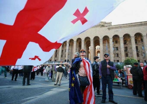 Во время протестов в Грузии пострадали 14 сотрудников правоохранительных органов, возбуждено несколько уголовных дел